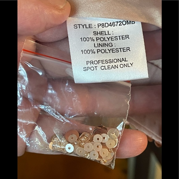 Parker Rose Gold Sequin jacket, Size M - Picture 11 of 17